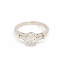 ティファニー スリーストーン ダイヤ Pt950 E