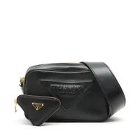 プラダ レザー ショルダーバッグ ブラック