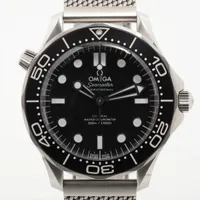 オメガ シーマスター プロフェッショナル ダイバー 300M コーアクシャル マスタークロノメーター 210.30.42.20.01.010 SS AT ブラック文字盤