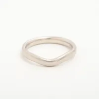 ティファニー カーブドバンド Pt950