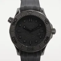 オメガ シーマスター ダイバー コーアクシャルマスタークロノメーター 210.92.44.20.01.003 CE×ラバー AT ブラック文字盤