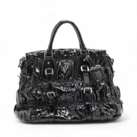 未使用級 PRADA 三角ロゴ ナイロン サフィアーノ ブリーフケース 希少2層 PRADA プラダ ブリーフケース ビジネスバッグ 三角ロゴ プレート 白