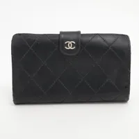 シャネル マトラッセ レザー ブラック ゴールド金具