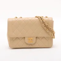 シャネル マトラッセ ラムスキン ベージュ ゴールド金具