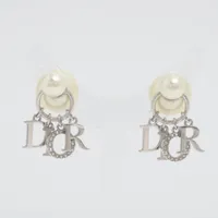 ディオール アクセサリー ピアス シルバーの買取実績価格一覧 | ピアス