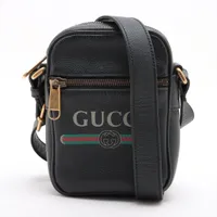グッチ ロゴプリント レザー ショルダーバッグ ブラック