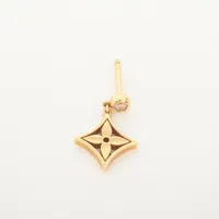 ルイ・ヴィトン ピアス モノグラム チェーン M01777 GP ピアス(両耳用